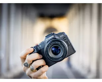 Бездзеркальний фотоапарат Canon EOS R8 body (5803C019)