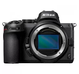 Бездзеркальний фотоапарат Nikon Z5 Body Black (VOA040AE)