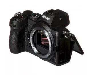 Бездзеркальний фотоапарат Nikon Z5 Body Black (VOA040AE)