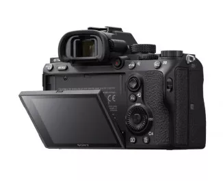 Бездзеркальний фотоапарат Sony Alpha A7 III kit (24-105 mm) f/4 G OSS (ILCE7M3GB)