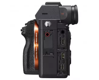 Бездзеркальний фотоапарат Sony Alpha A7 III kit (28-70mm) (ILCE7M3KB)