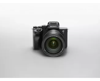 Беззеркальный фотоаппарат Sony Alpha A7 IV + FE 24-105mm F/4 G OSS (ILCE7M4GBDI)