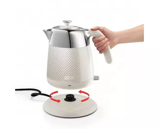 Электрочайник DeLonghi KBL 2001 W