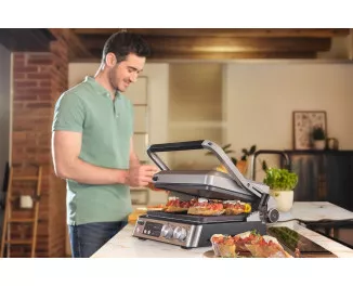 Електрогриль притискний Braun MultiGrill 7 CG 7044