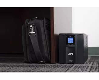 ДБЖ APC Smart-UPS C 1500VA/900W (SMC1500IC)