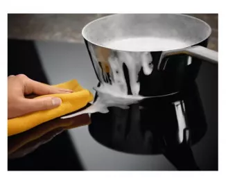 Індукційна варильна поверхня Electrolux CIV634