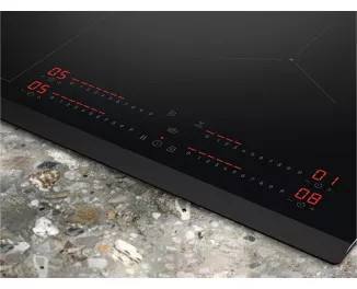 Індукційна варильна поверхня Electrolux EIS82453
