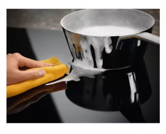 Індукційна варильна поверхня Electrolux EIV84550