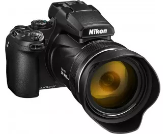 Компактный фотоаппарат Nikon Coolpix P1100 Black (VQA170EA)
