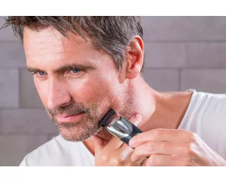 Машинка для стрижки + тример Wahl Total Beard Grooming Kit (09854-2916)
