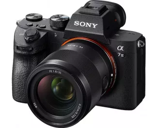 Об'єктив Sony FE 35mm F1.8 (SEL35F18F.SYX) Black