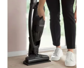 Пылесос Electrolux ES31CB18GG
