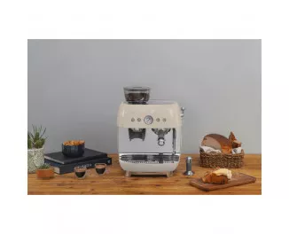 Рожковая кофеварка SMEG EGF03CREU