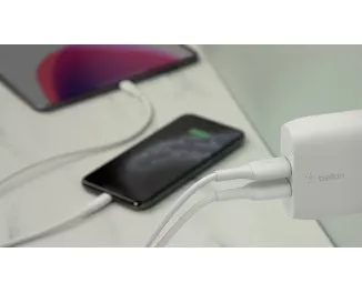 Мережевий зарядний пристрій Belkin BoostCharge Dual USB-A Wall Charger 24W + Lightning to USB-A Cable White (WCD001vf1MWH)