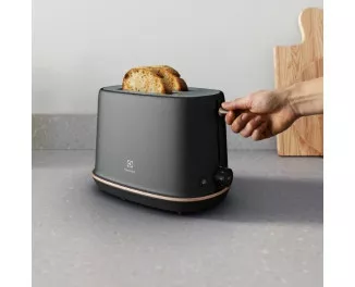 Тостер Electrolux E7T1-6BP