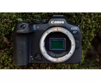 Цифр. фотокамера Canon EOS R7 + RF-S 18-150 IS STM