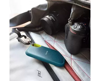 Внешний SSD накопитель 1 TB SanDisk Extreme Portable V2 Monterey (SDSSDE61-1T00-G25M)