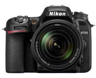 Зеркальный фотоаппарат Nikon D7500 + 18-140VR (VBA510K002)