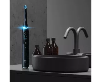 Зубная электрощетка Oral-B iO Series 10 Cosmic Black